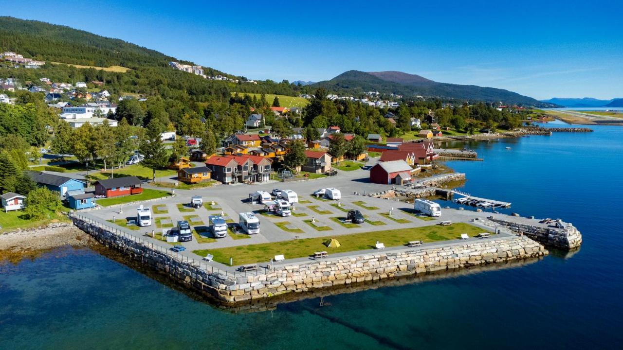 Kviltorp Camping Molde Bagian luar foto